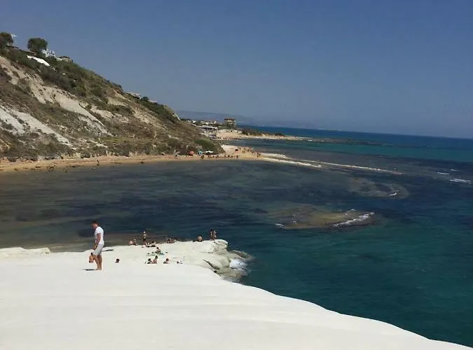 Oasi Scala Dei Turchi Сasa de vacaciones